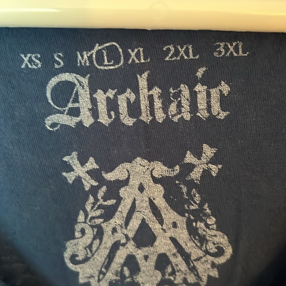 Archaic tee - Picture 3 of 3
